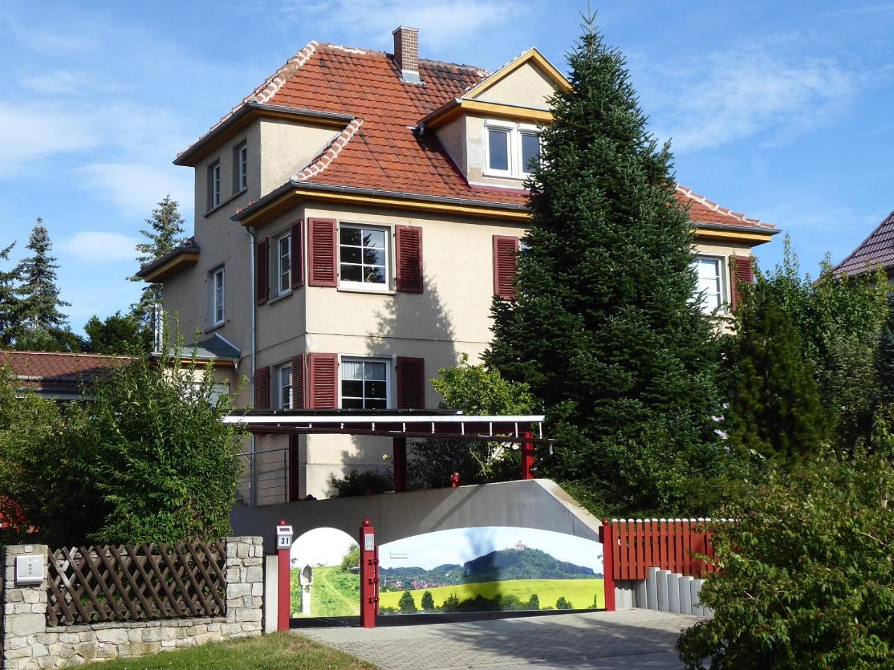 Ferienwohnung Zum Riesenloeffel Арнщат Екстериор снимка